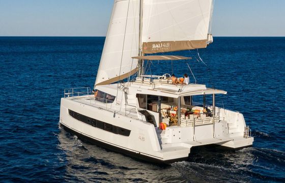 Bali 4.8 Aura