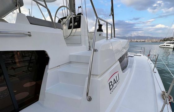 Bali 4.8 Honour