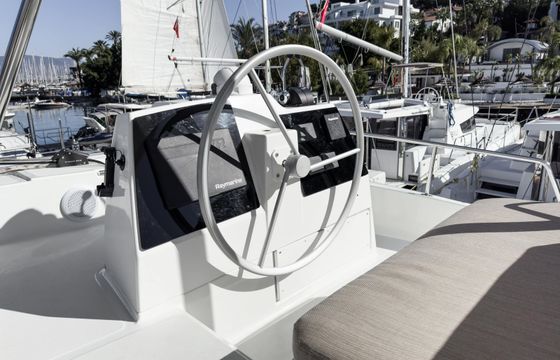 Bali 4.8 Pagora