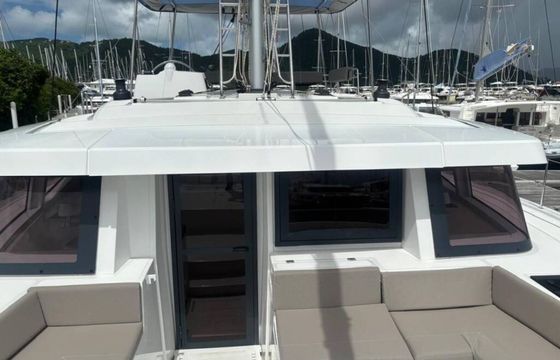 Bali 4.8 Tooth Ferry