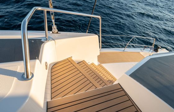 Bali 5.8 Marea