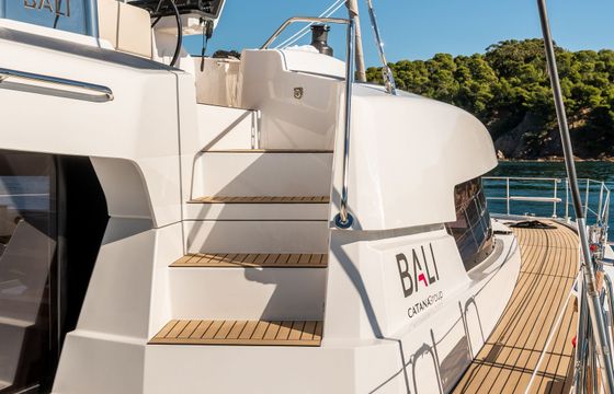 Bali 5.8 Marea