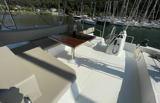 Bali 4.6 Sail Aquarius
