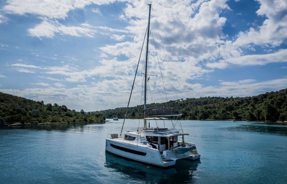 Bali 4.8 Esthera