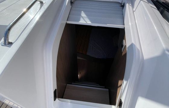 Bali 4.6 Sail and Travel