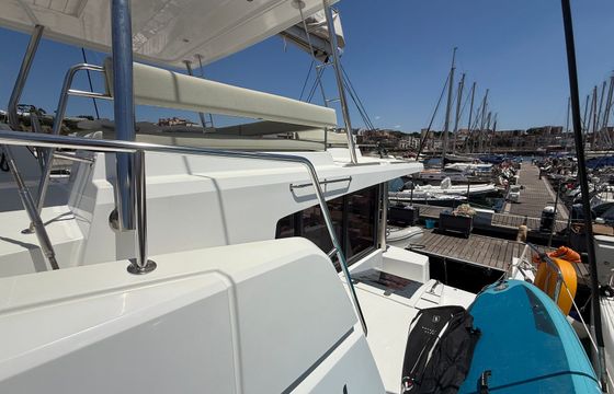 Bali 4.8 Alacritas