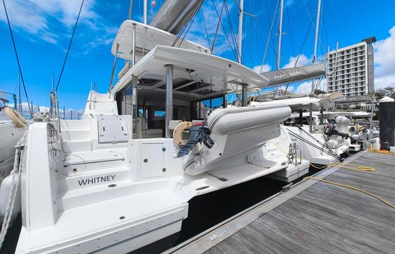 Bali 4.8 Whitney