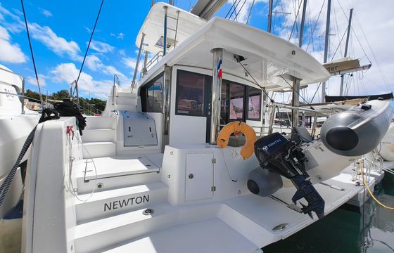 Bali 4.8 Newton