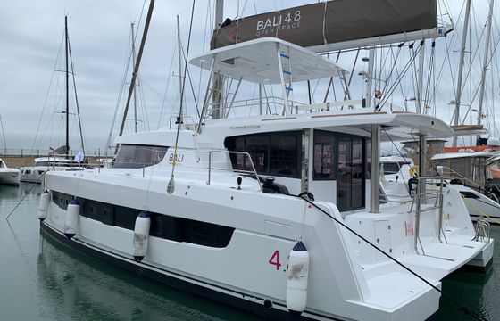 Bali 4.8 Martinon
