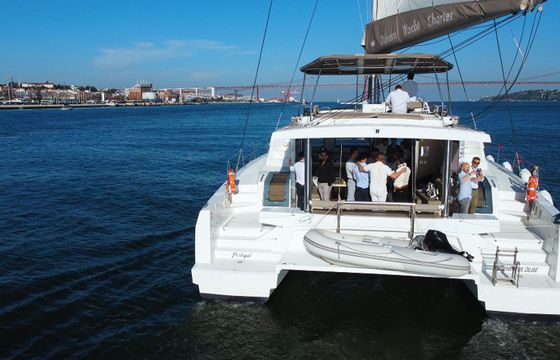 Bali 5.4 Lusitana boat