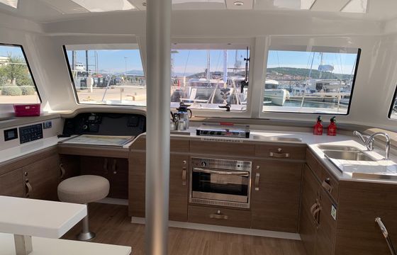Bali Catspace Sailin