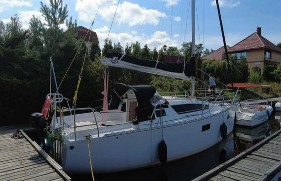 Baltica 27 1