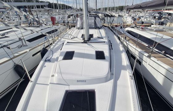 Bavaria C38 Williams
