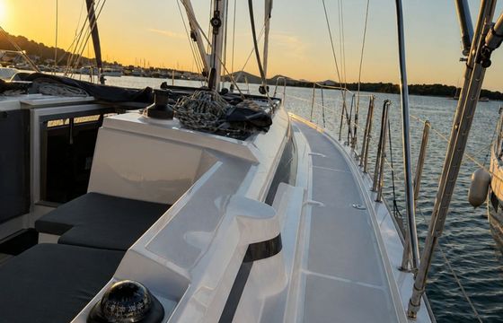 Bavaria C38 Tena