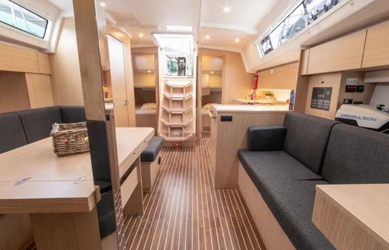 Bavaria C42 Bluestone