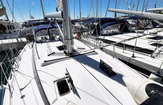 Bavaria C42 Bella