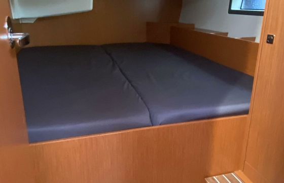 Bavaria C42 Harmonia