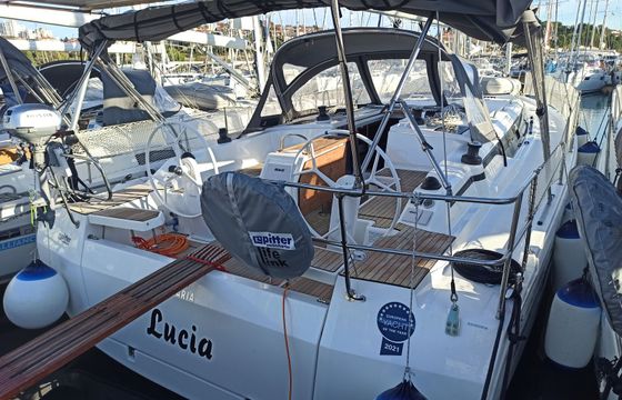 Bavaria C42 Lucia
