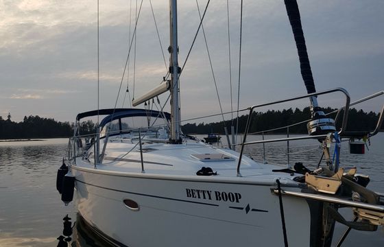 Bavaria 42 Cruiser Betty Boop