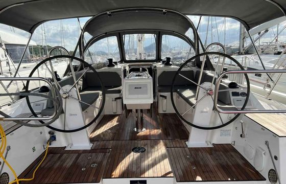 Bavaria C42 Nava
