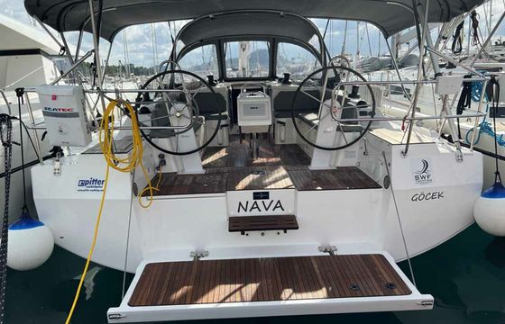 Bavaria C42 Nava