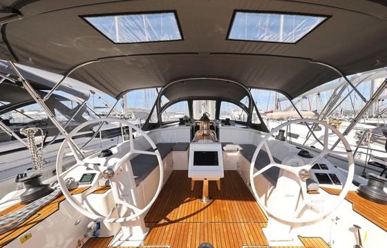 Bavaria C42 Leya