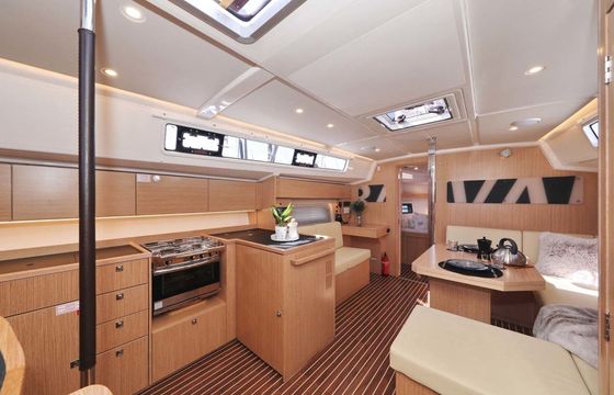 Bavaria C42 Leya