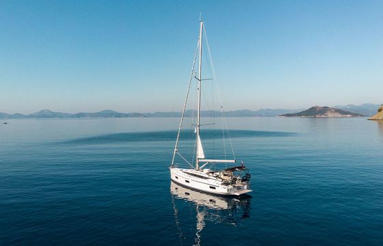 Bavaria C42 Nomad