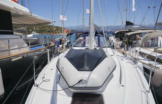 Bavaria C42 Selene