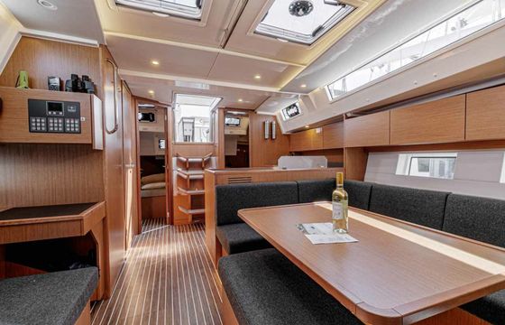 Bavaria C45 Deep Blue