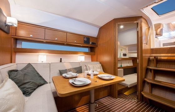 Bavaria 44 A Mar A Live
