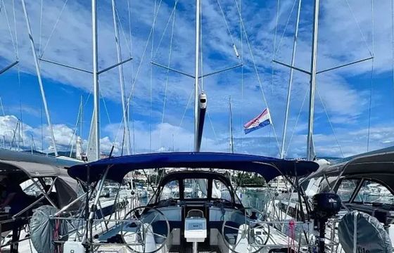 Bavaria C38 Mila