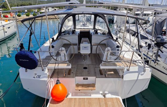 Bavaria C42 Zen
