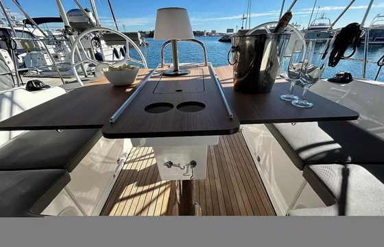 Bavaria C38 Asterix
