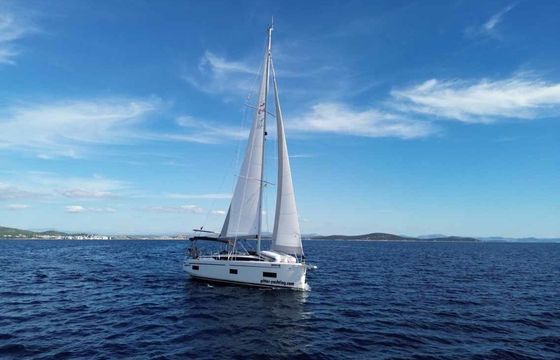 Bavaria C38 Selene