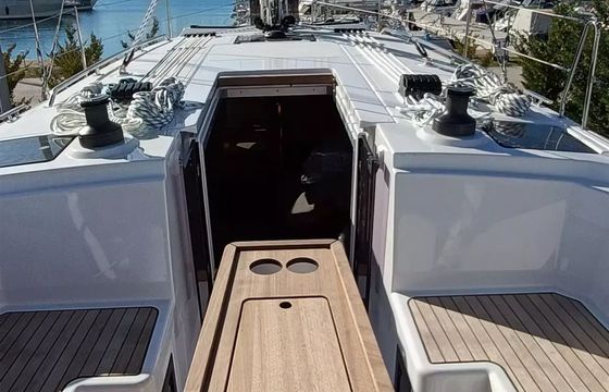 Bavaria C38 Arya