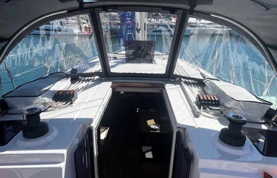 Bavaria C38 Simea