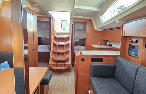 Bavaria C38 Danny