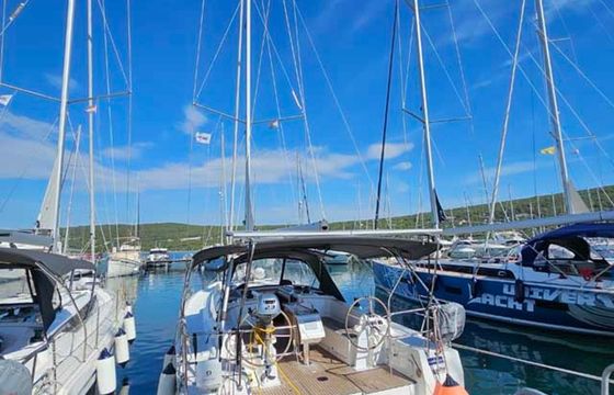 Bavaria C38 Danny