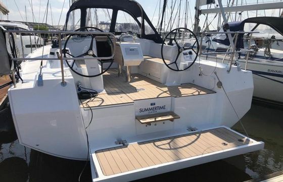 Bavaria C38 Summertime
