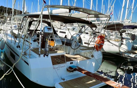 Bavaria C38 Wind Dancer