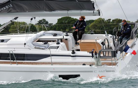 Bavaria C42 7 Iles