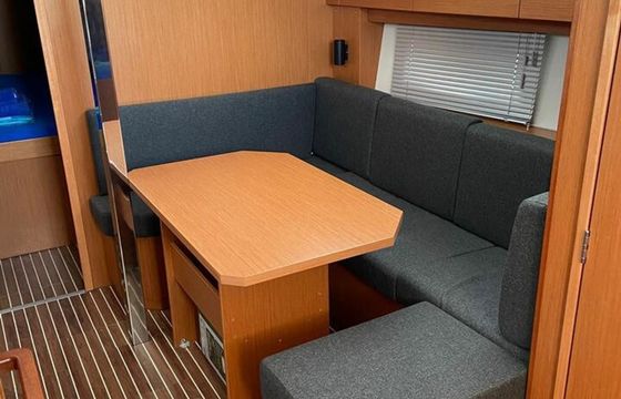 Bavaria C38 La Vela