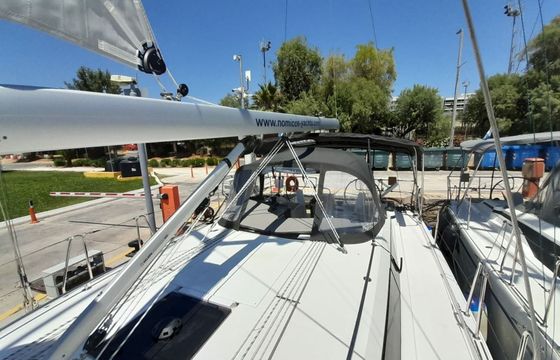 Bavaria C42 Athos