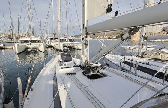 Bavaria C38 Amore