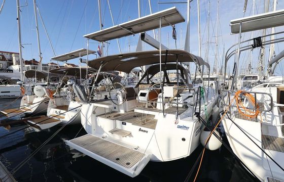 Bavaria C38 Amore