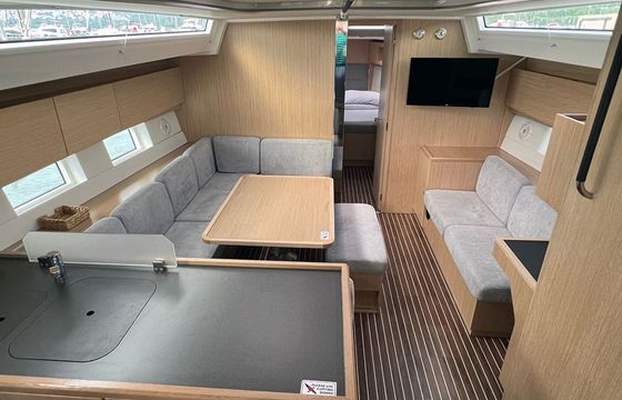 Bavaria C45 Style Sunny