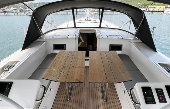 Bavaria C45 Style Sunny