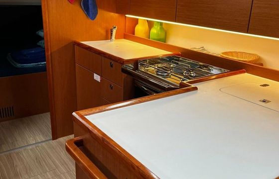 Bavaria C42 Calefijusa