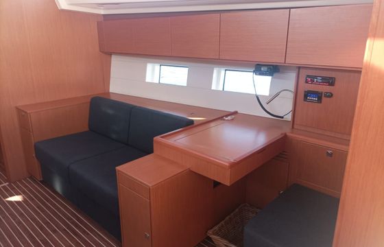 Bavaria C50 Roza Deflores 2